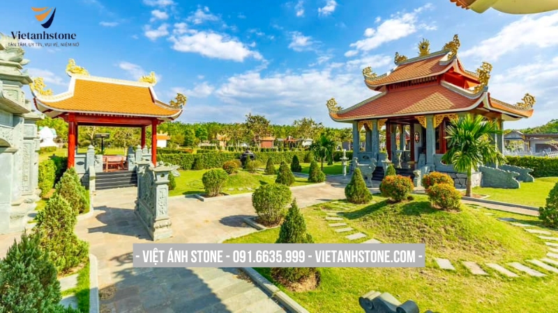 Kiểu khuôn viên lăng mộ kiểu truyền thống đơn giản