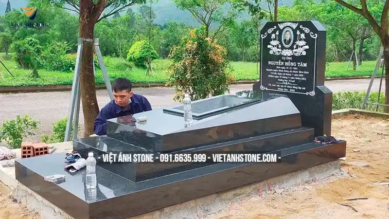 Đá xây lăng mộ Ninh Bình trơn bóng, mặt đá mịn