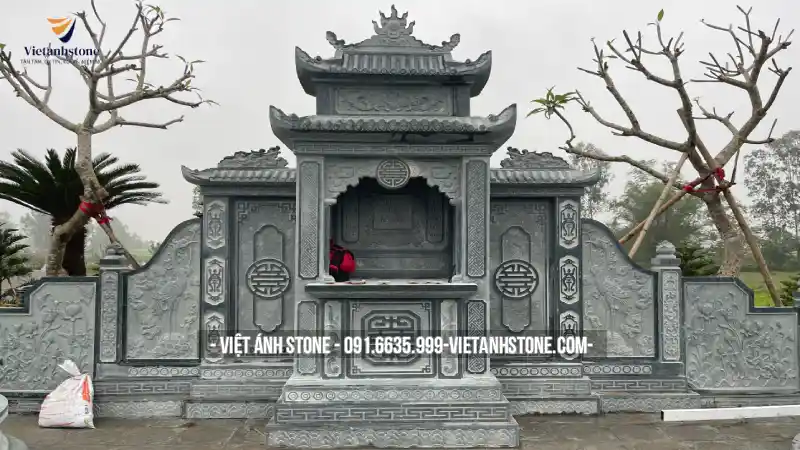 Hiện nay ở Bắc Giang đã có rất nhiều các gia đình sử dụng lăng mộ đá được làm từ đá xanh rêu Ninh Bình