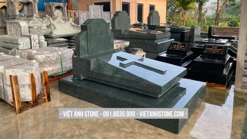 Mộ đá trơn không mái - thiết kế tối giản, chi phí thấp