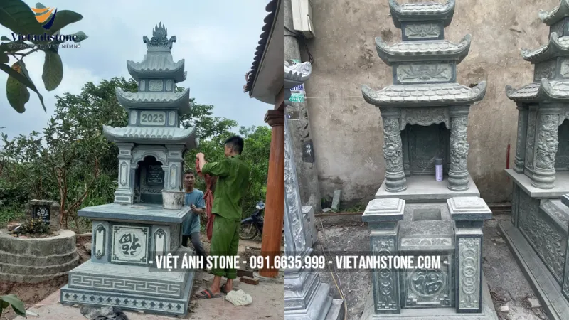 Mộ đá ba mái mang kiến trúc đình chùa cổ, thể hiện sự trang nghiêm và linh thiêng.