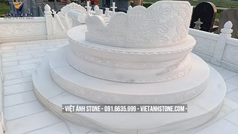 Mộ đá Hà Nội từ đã trắng