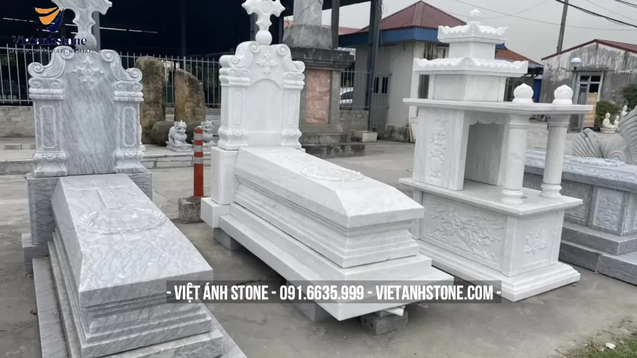 mộ đá trắng