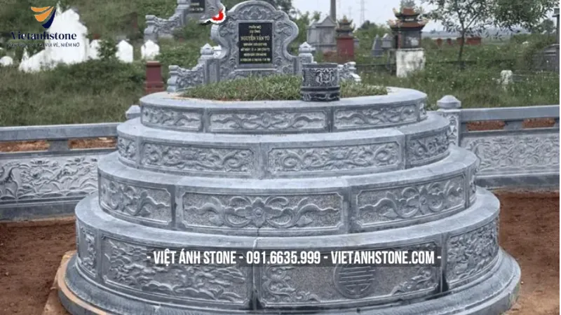 Mộ đá tròn là biểu tượng của sự trọn vẹn và viên mãn