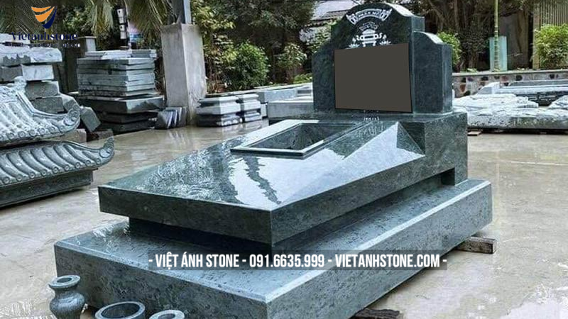 Mẫu nhà mồ đẹp từ đá hoa cương