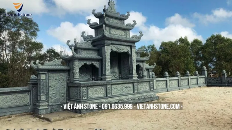 Mẫu nhà mồ đẹp nhiều tầng  đòi hỏi sự đầu tư lớn về cả vật liệu lẫn tay nghề thợ