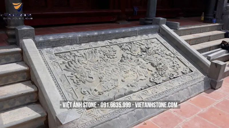 Mẫu chiếu rồng đá chạm tứ linh đẹp cho nhà thờ họ