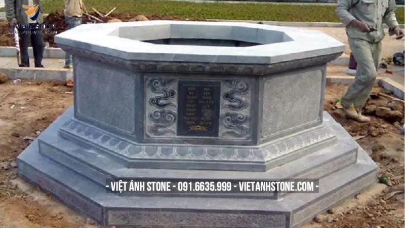 Mộ hình bát giác – tượng trưng cho bát quái, hóa giải hung sát