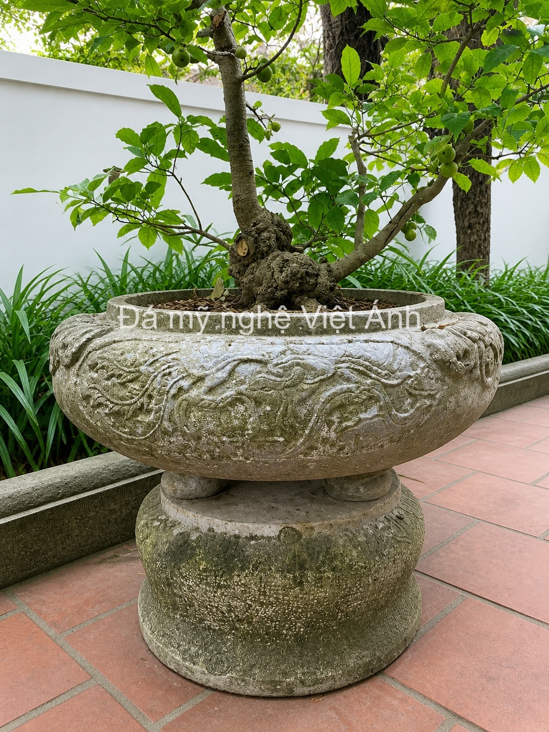 chậu đá cổ đẹp bệ đá tự nhiên