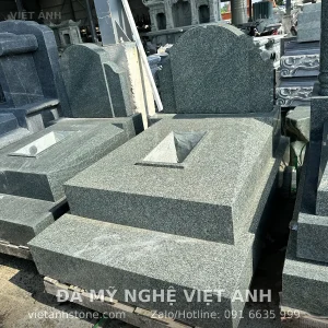 Mộ đá granite xanh xám bia cong bệ tam cấp